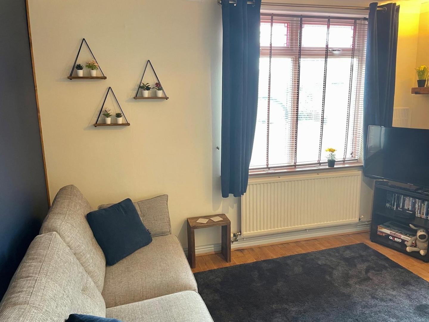 Lovely 3bd In The Heart Of Morton